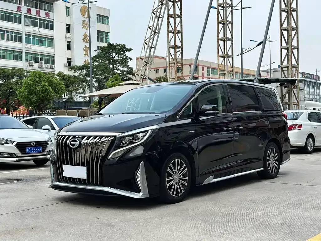 GAC Motor Trumpchi M8 — фото 1