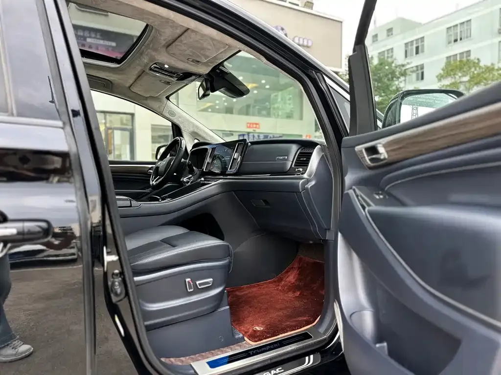 GAC Motor Trumpchi M8 — фото 4