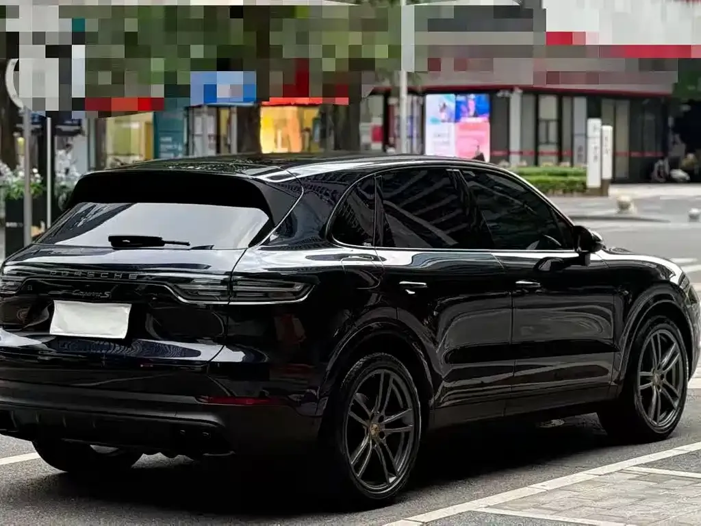 Porsche Cayenne Hybrid — фото 3