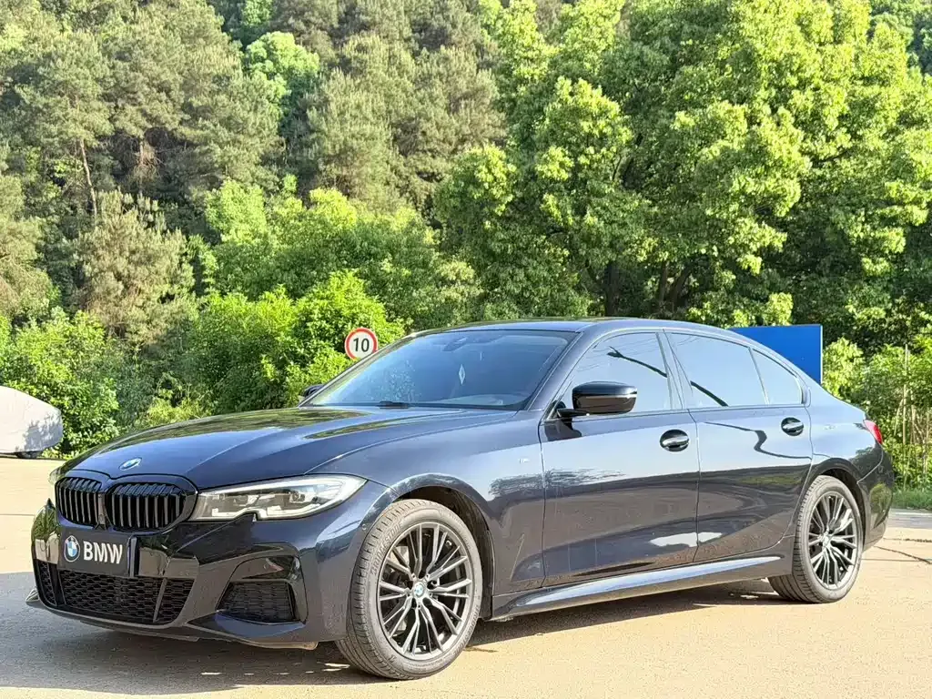 BMW 3 Series — фото 1