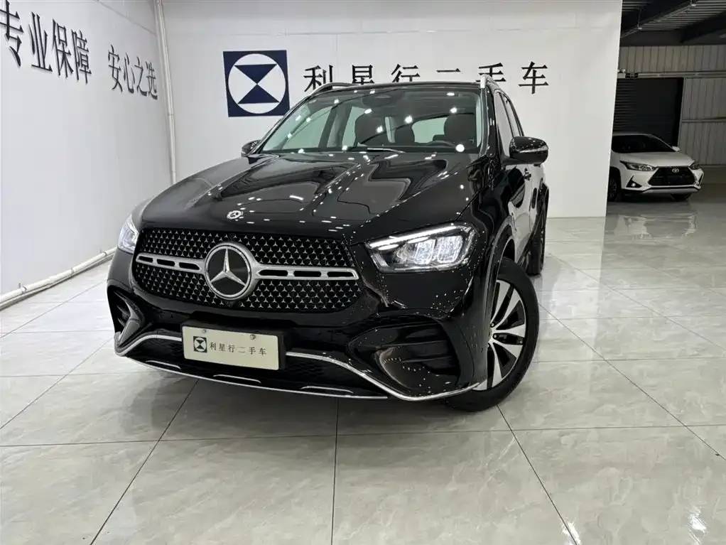 Mercedes-Benz GLE — фото 1