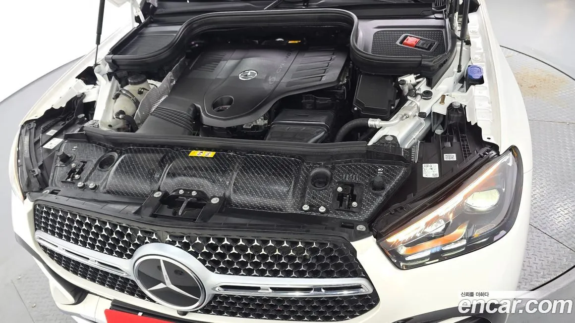Mercedes-Benz GLE-Class — фото 10