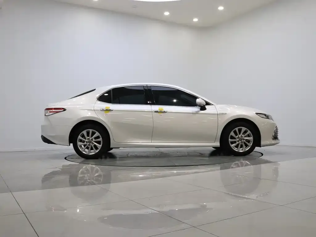 Toyota Camry 2022 из CN, фото 5