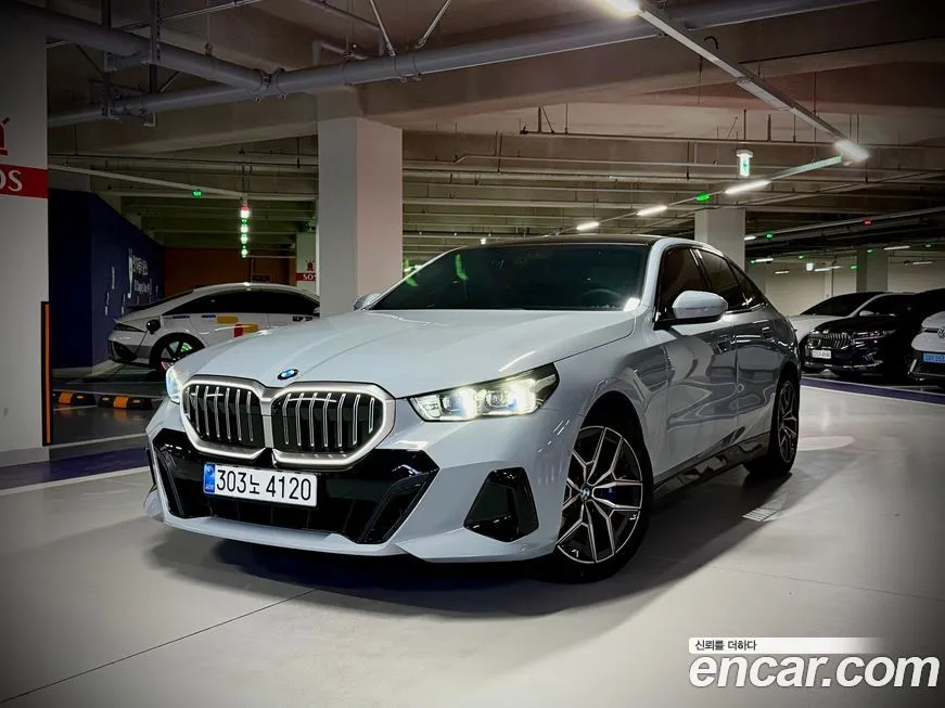 BMW 5-Series — фото 1