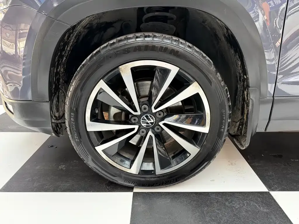 Volkswagen Tharu — фото 7