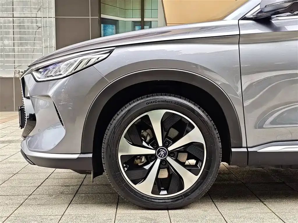 BYD PLUS New Energy — фото 7