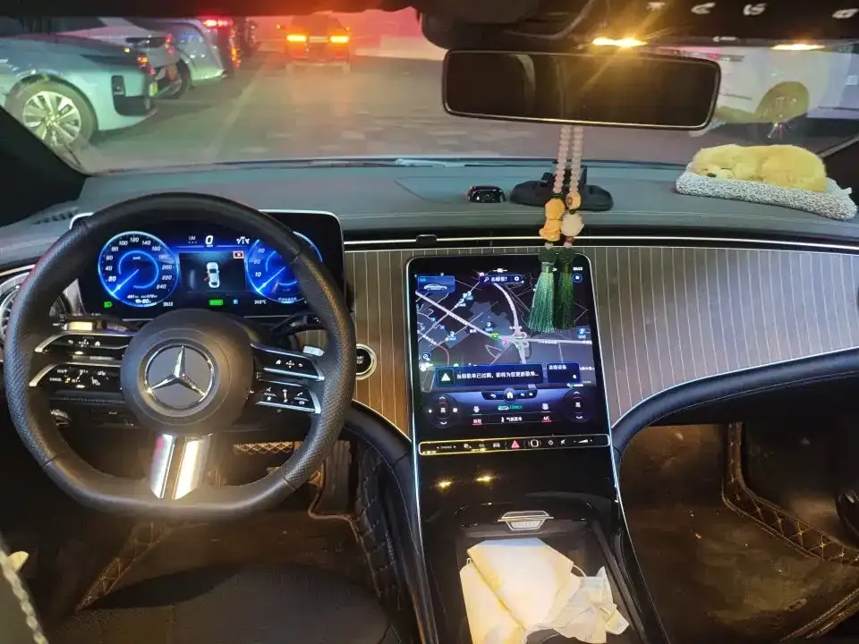 Mercedes-Benz EQE 2022 из CN, фото 4