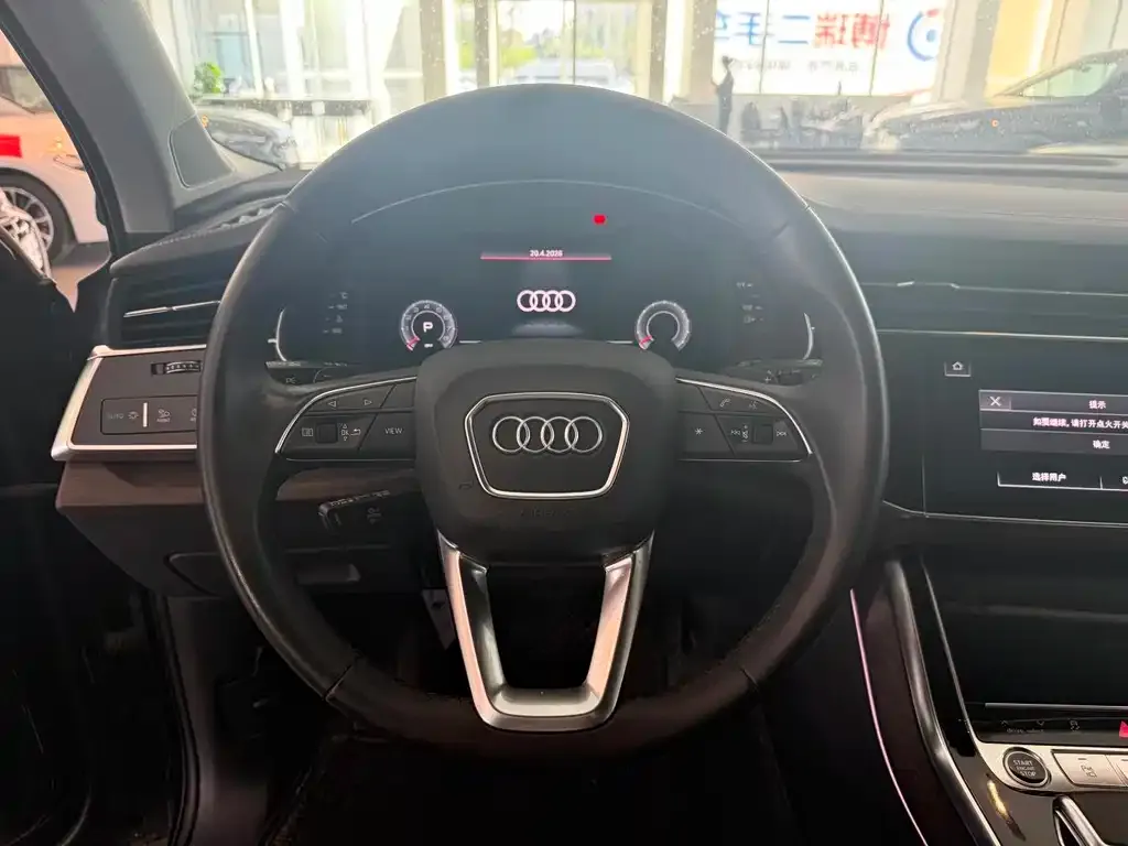 Audi Q7 — фото 4