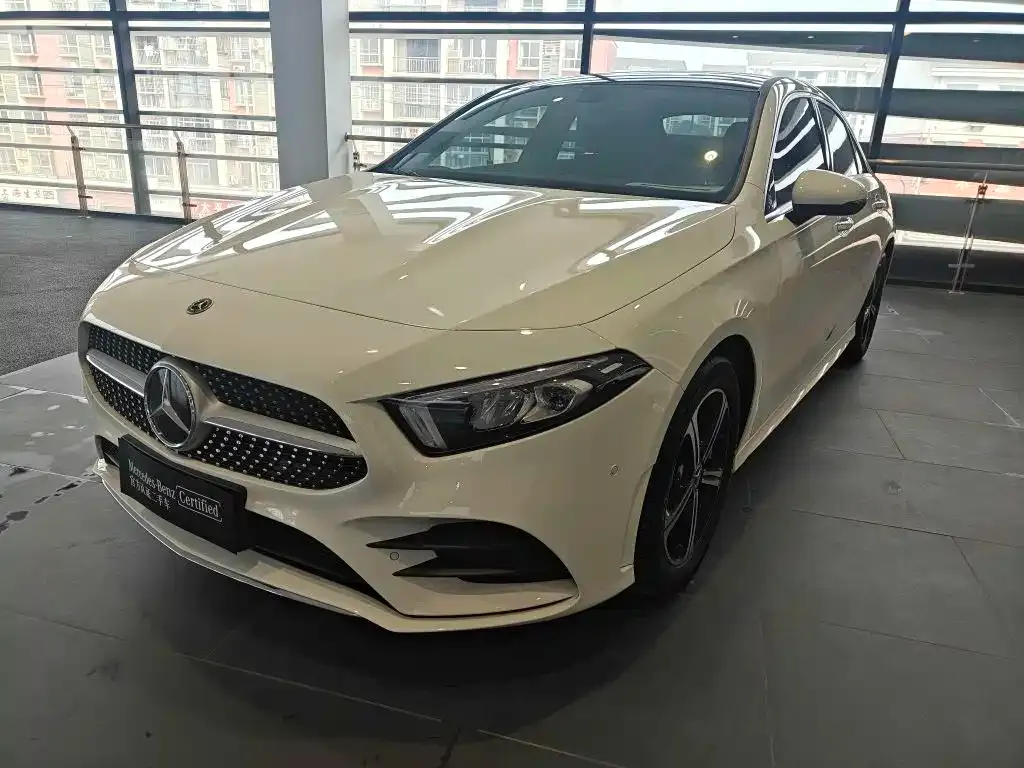 Mercedes-Benz A-Class — фото 1