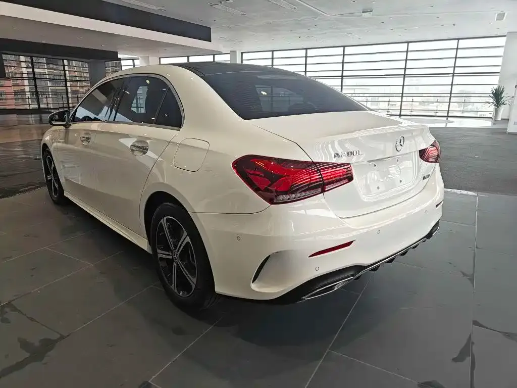 Mercedes-Benz A-Class — фото 9