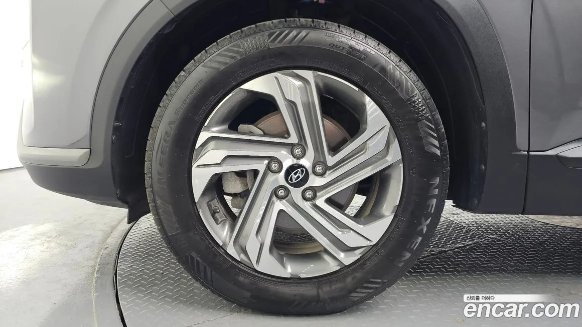 Hyundai Santafe 2023 из KR, фото 8