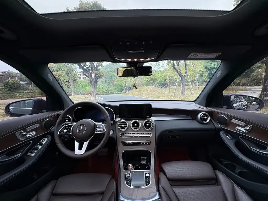 Mercedes-Benz GLC 2022 из CN, фото 2