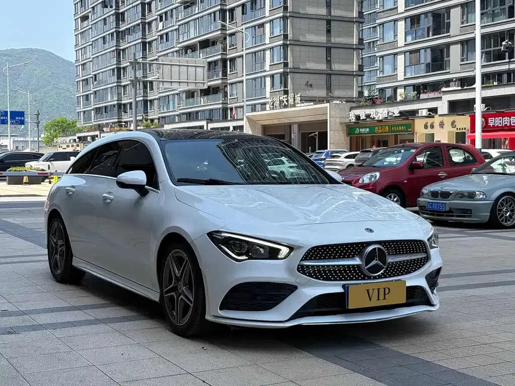 Mercedes-Benz GLA — фото 10