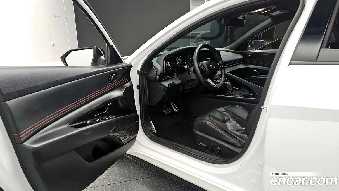 Hyundai AVANTE — фото 6