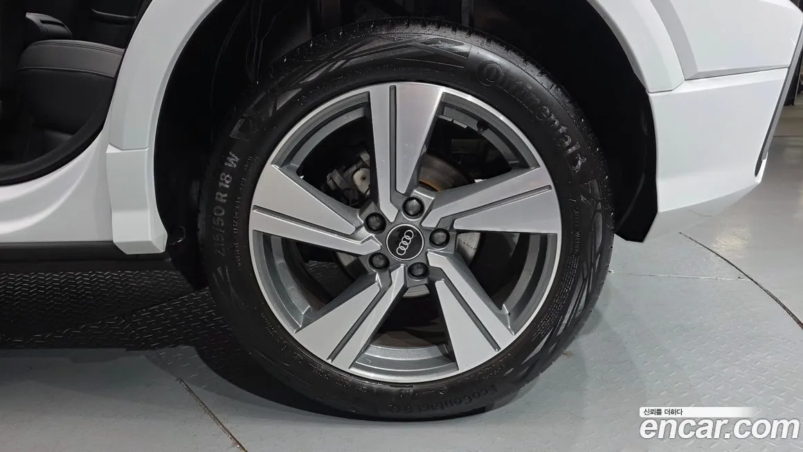 Audi Q2 2023 из KR, фото 8