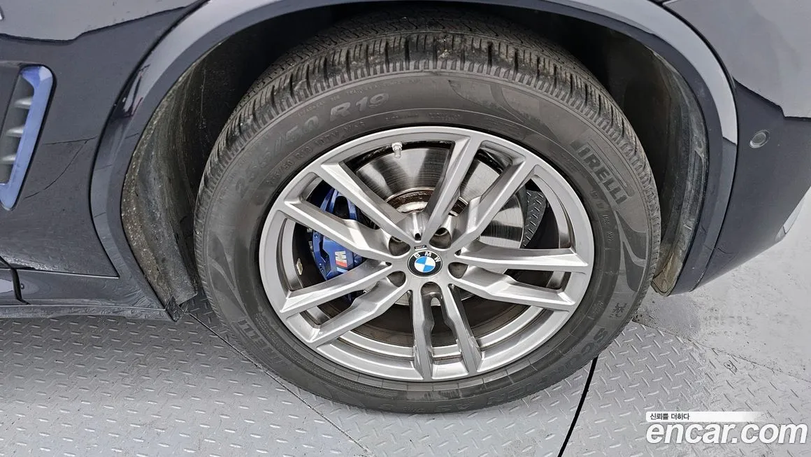BMW X4 2021 из KR, фото 9