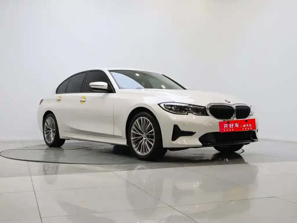 BMW 3 Series 2021 из CN, фото 8