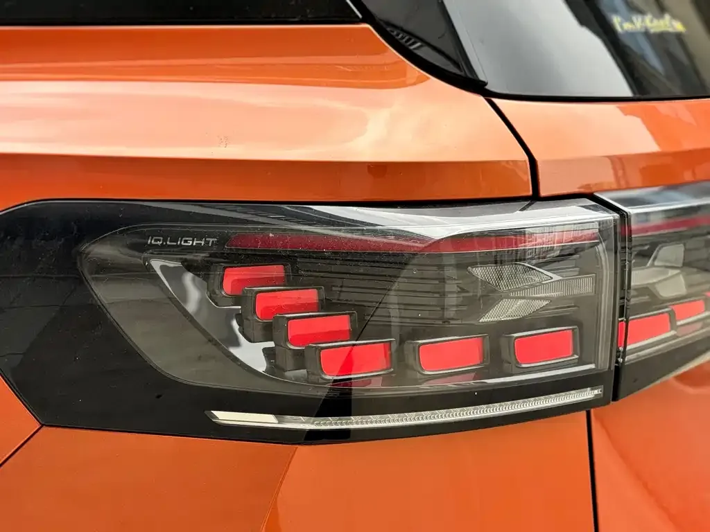 Volkswagen ID.6 Crozz 2022 из CN, фото 2