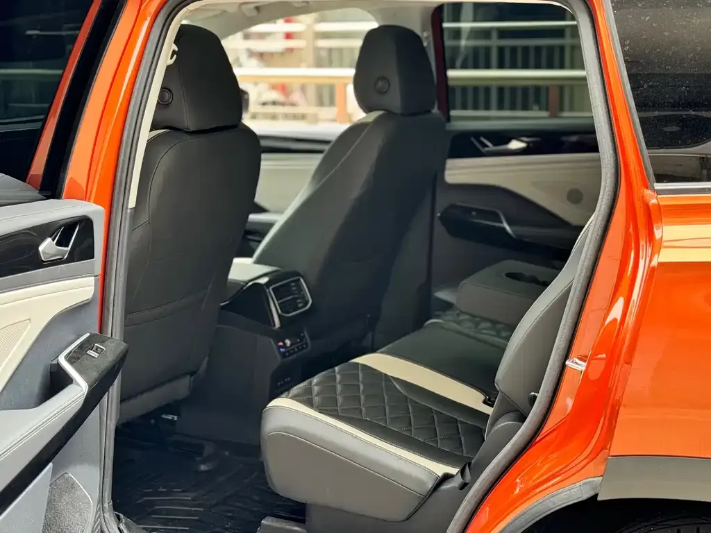 Volkswagen ID.6 Crozz 2022 из CN, фото 3