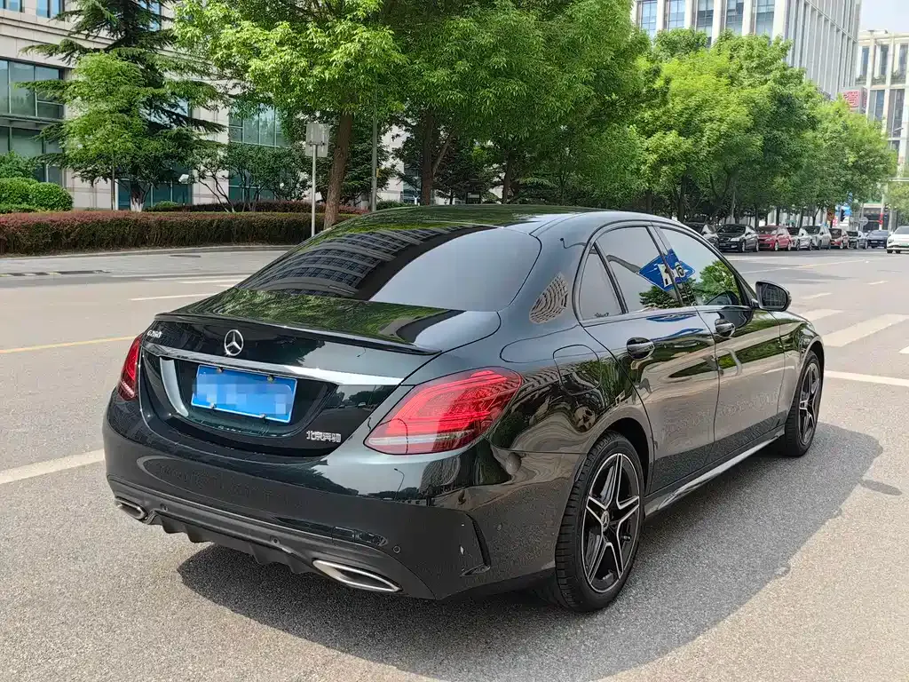 Mercedes-Benz C-Class — фото 10