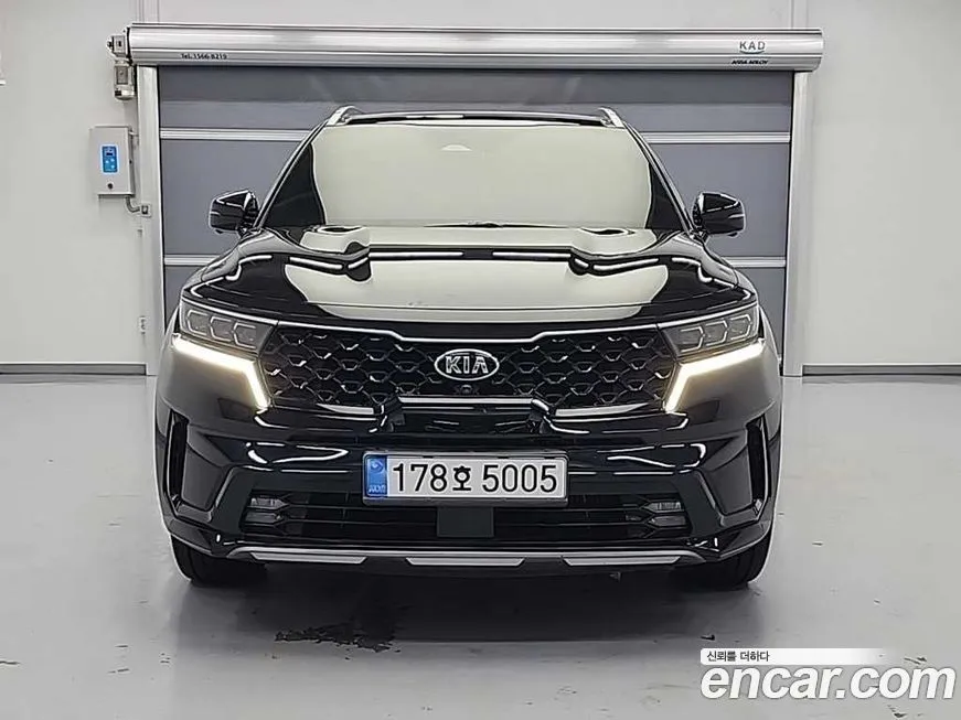 Kia Sorento — фото 7