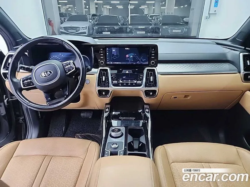 Kia Sorento — фото 10