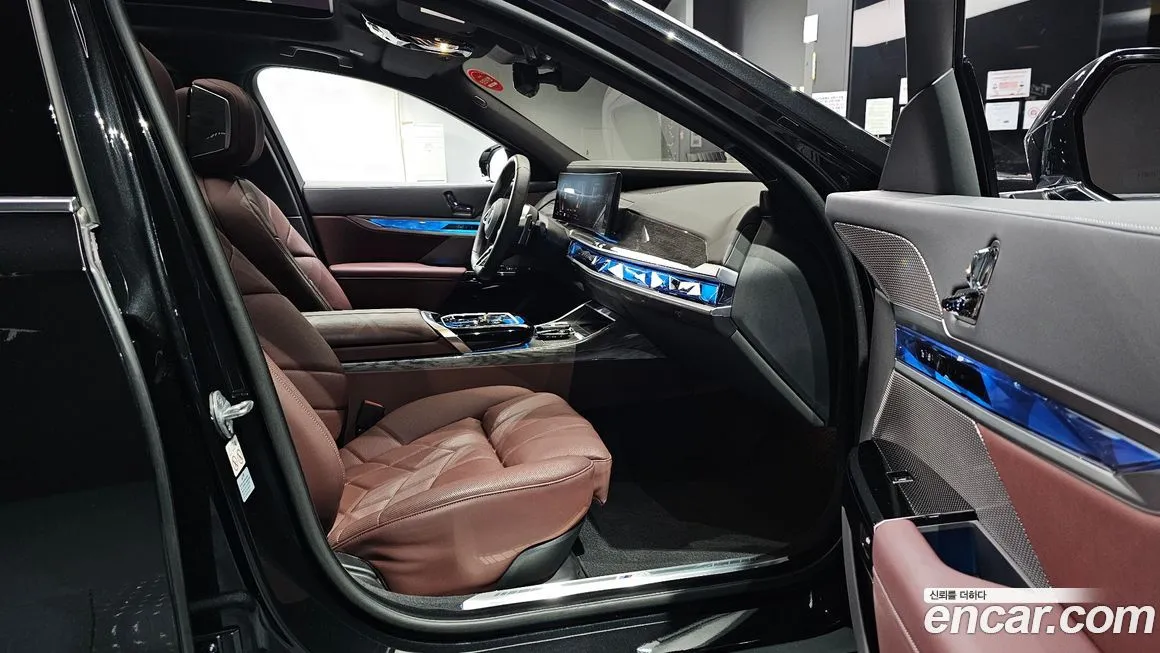 BMW 7-Series 2024 из KR, фото 7