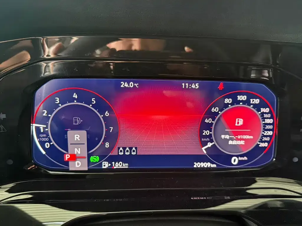 Volkswagen Golf 2021 из CN, фото 3