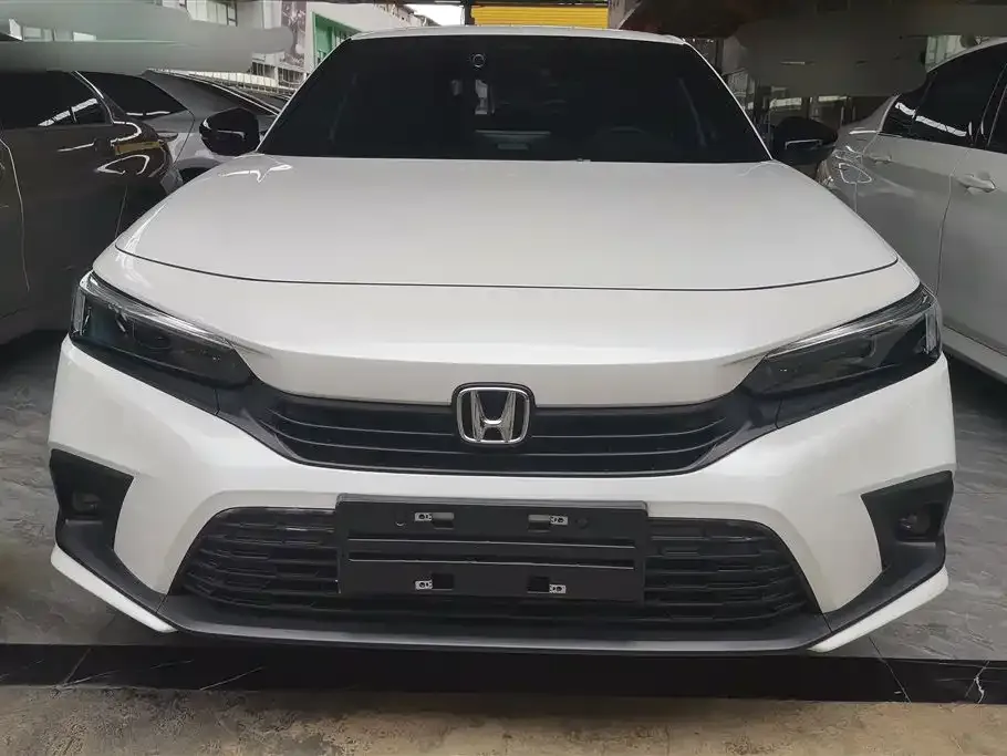 Honda Civic — фото 7