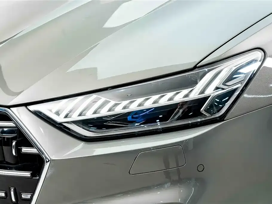 Audi A7L 2026 из CN, фото 4