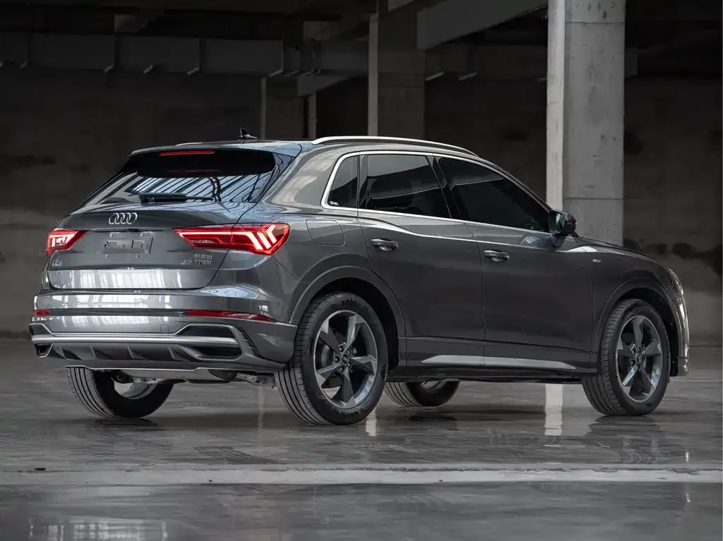 Audi Q3 2022 из CN, фото 3