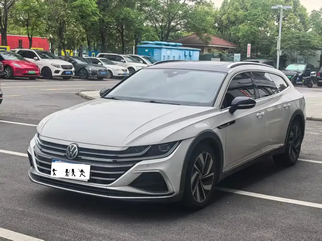 Volkswagen CC — фото 1