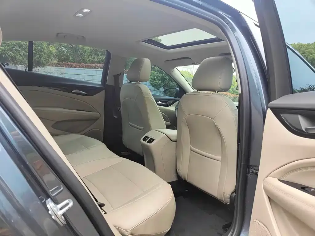 Buick Regal 2023 из CN, фото 2