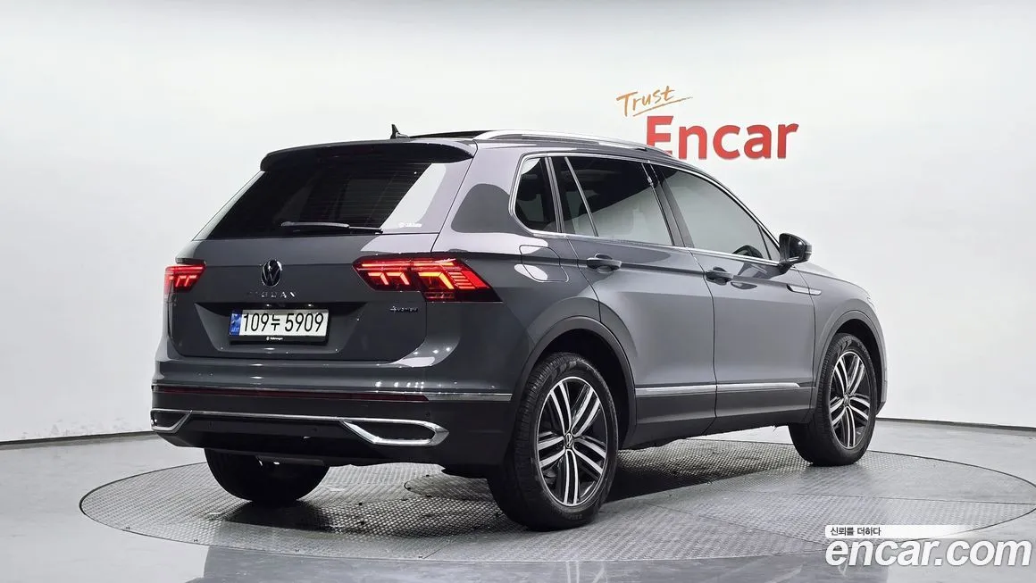 Volkswagen Tiguan 2023 из KR, фото 6