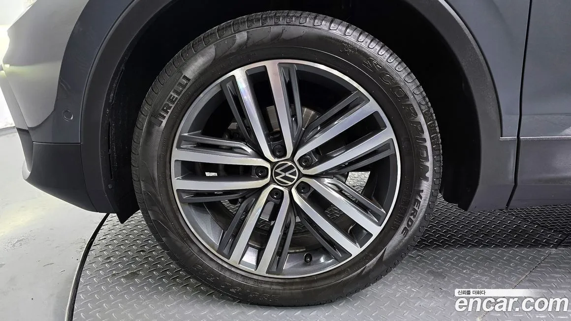 Volkswagen Tiguan 2023 из KR, фото 5