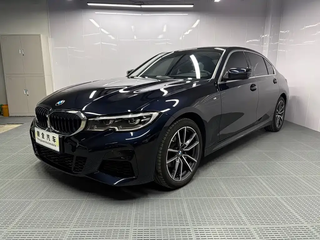BMW 3 Series — фото 1