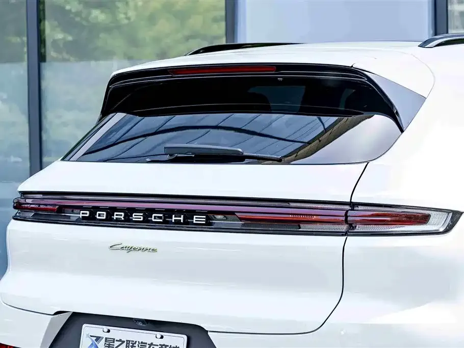 Porsche Cayenne Hybrid — фото 3