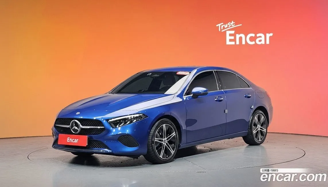 Mercedes-Benz A-Class — фото 1