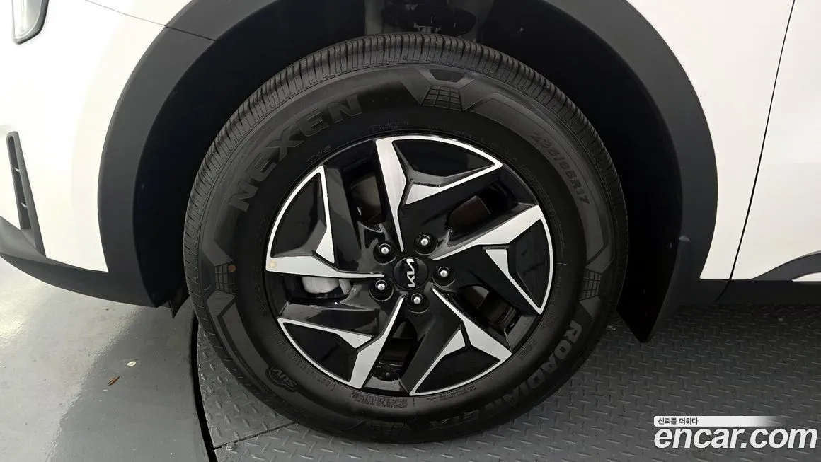 Kia Sorento — фото 3