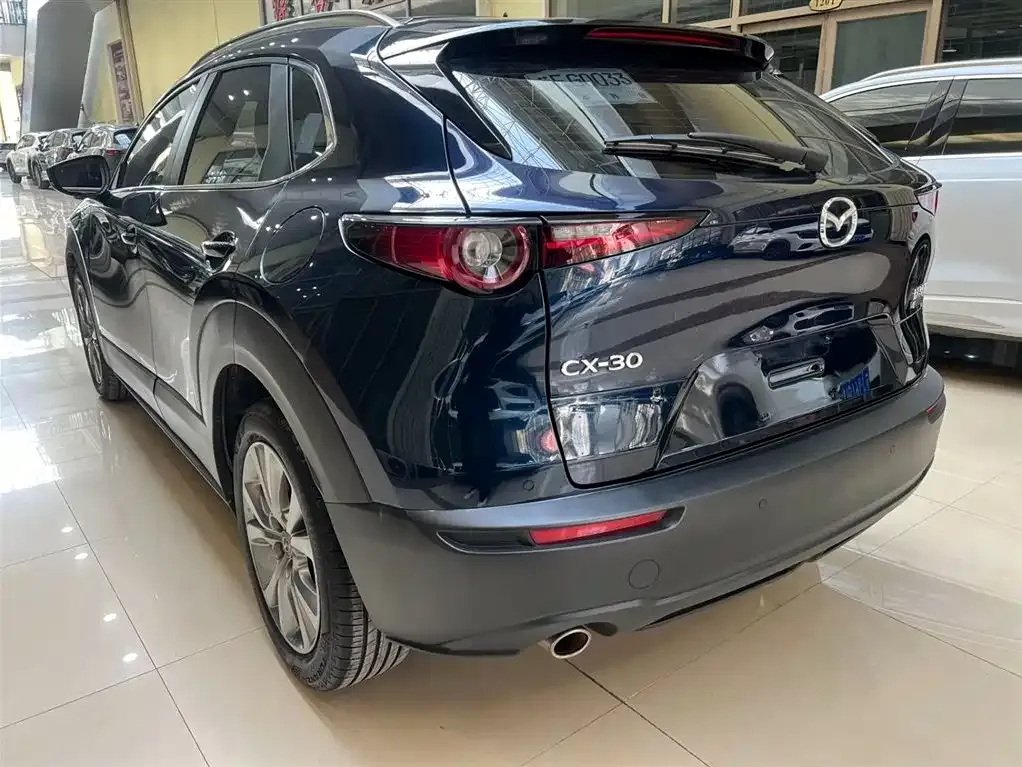 Mazda CX-30 — фото 7