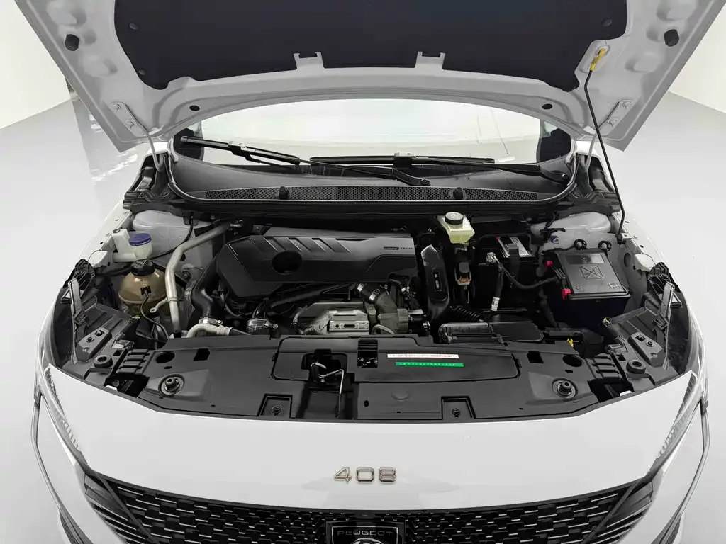 Peugeot 408 2024 из CN, фото 10