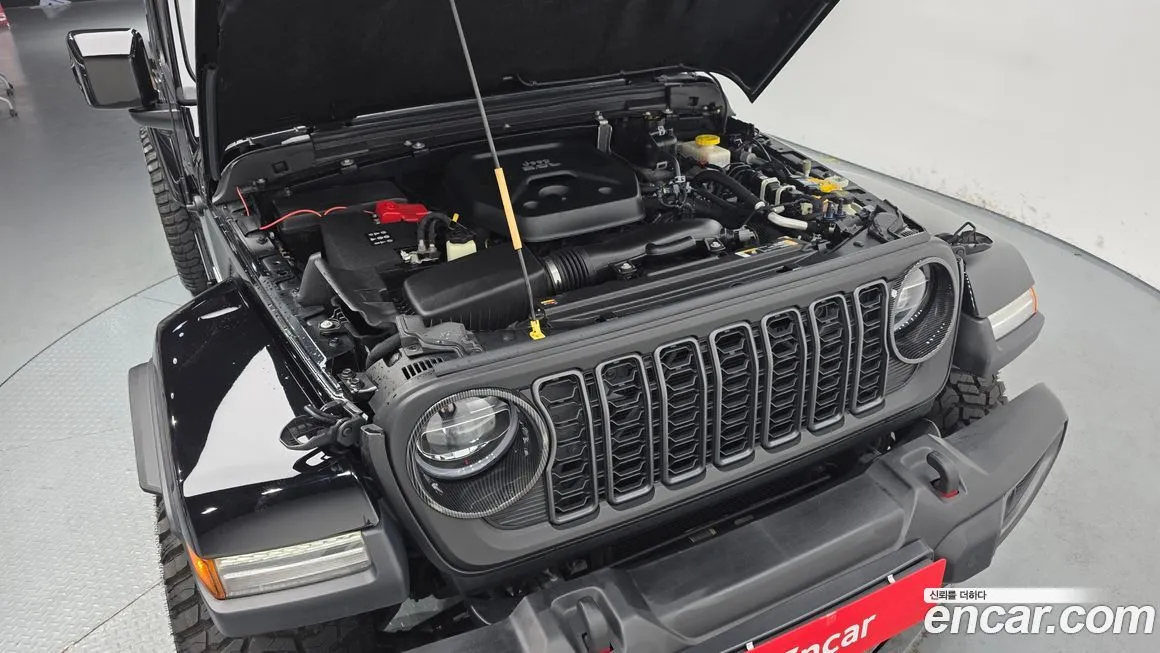 Jeep Wrangler — фото 9