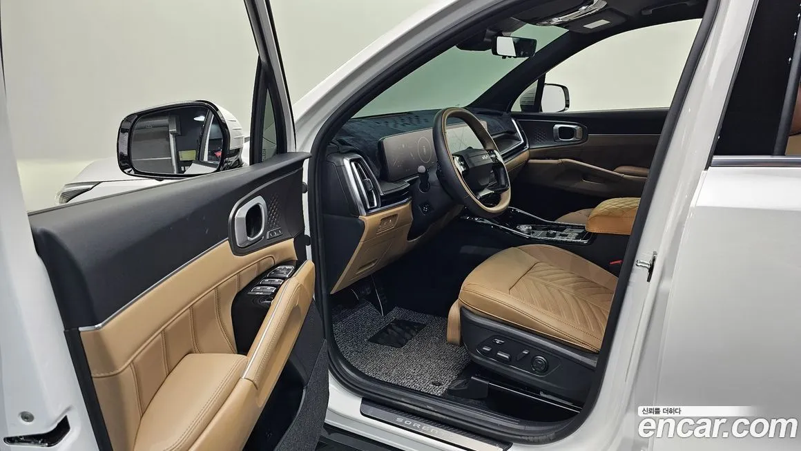 Kia Sorento — фото 8