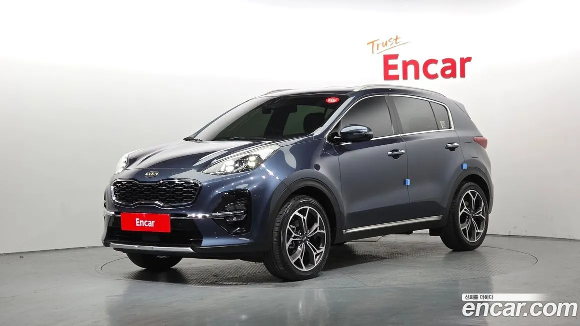 Kia Sportage — фото 1