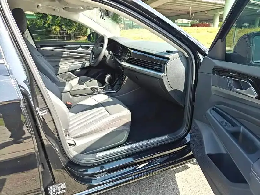 Volkswagen Passat New Energy 2023 из CN, фото 5