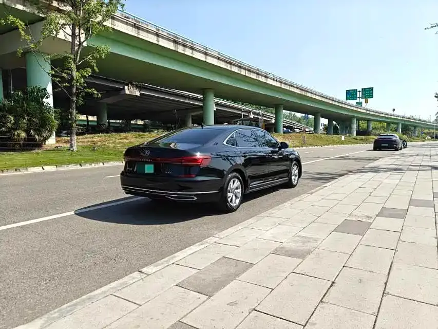Volkswagen Passat New Energy 2023 из CN, фото 2