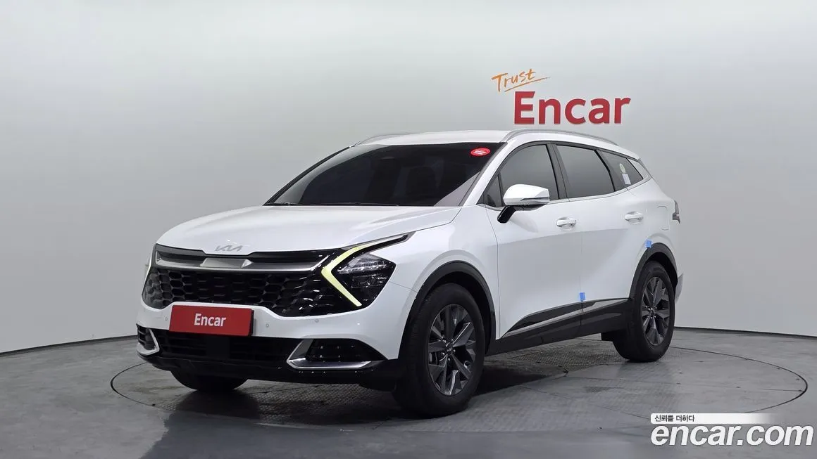 Kia Sportage — фото 1