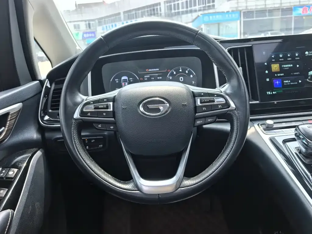 GAC Motor Trumpchi M8 — фото 7