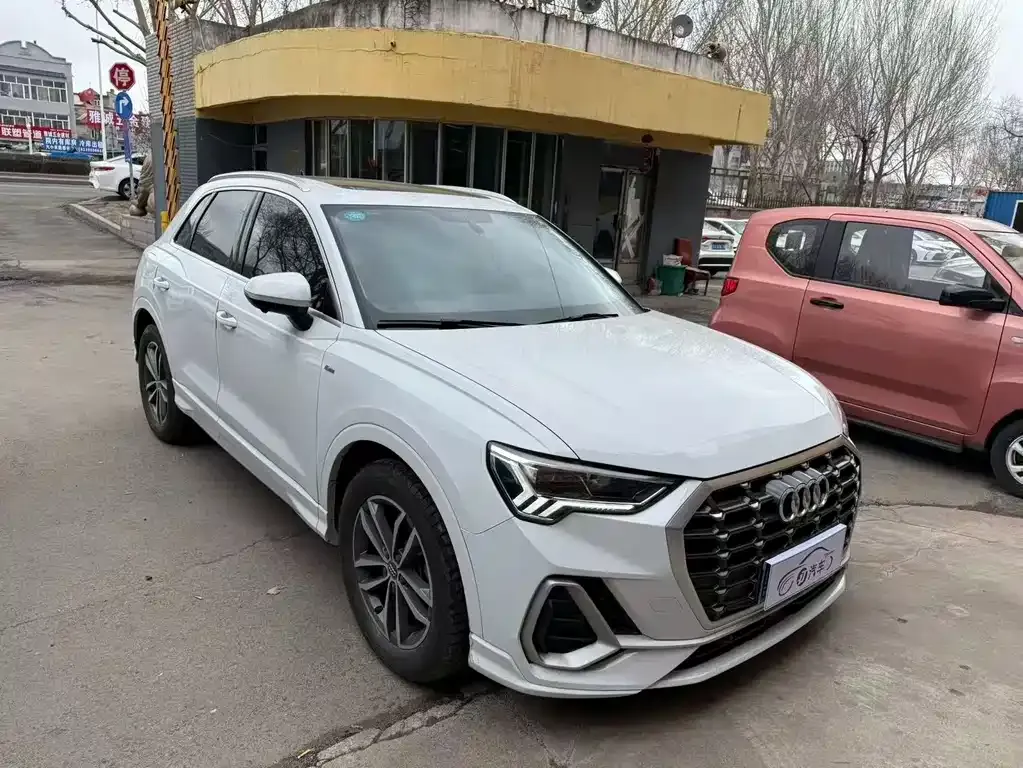 Audi Q3 2021 из CN, фото 6