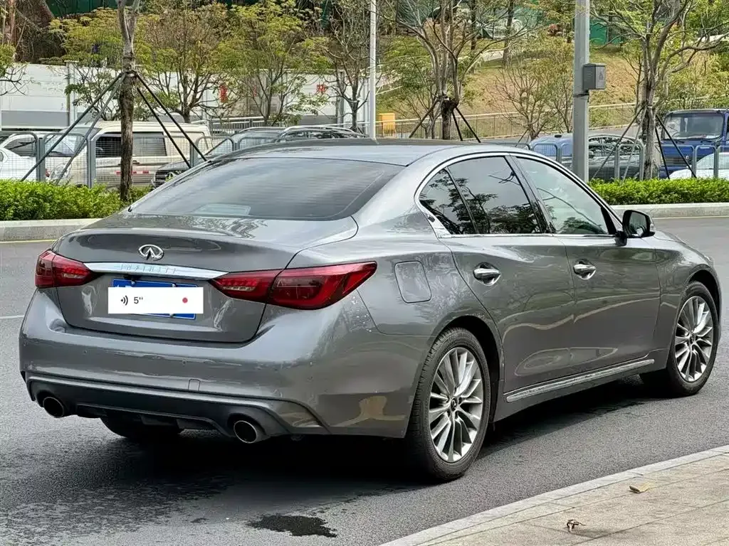 Infiniti Q50L 2021 из CN, фото 7